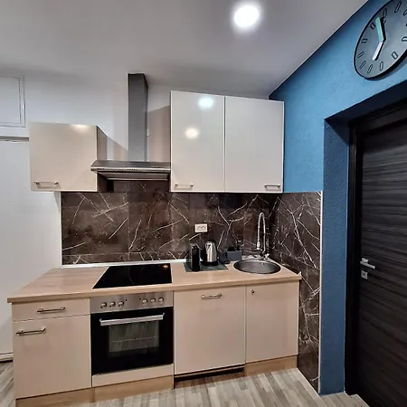 Lemon Garden Apartment